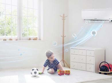 Các bậc phụ huynh nên dùng quạt hay máy lạnh cho trẻ nhỏ?